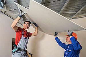 10 Étapes à suivre pour poser un plafond correctement à Villers-Vermont